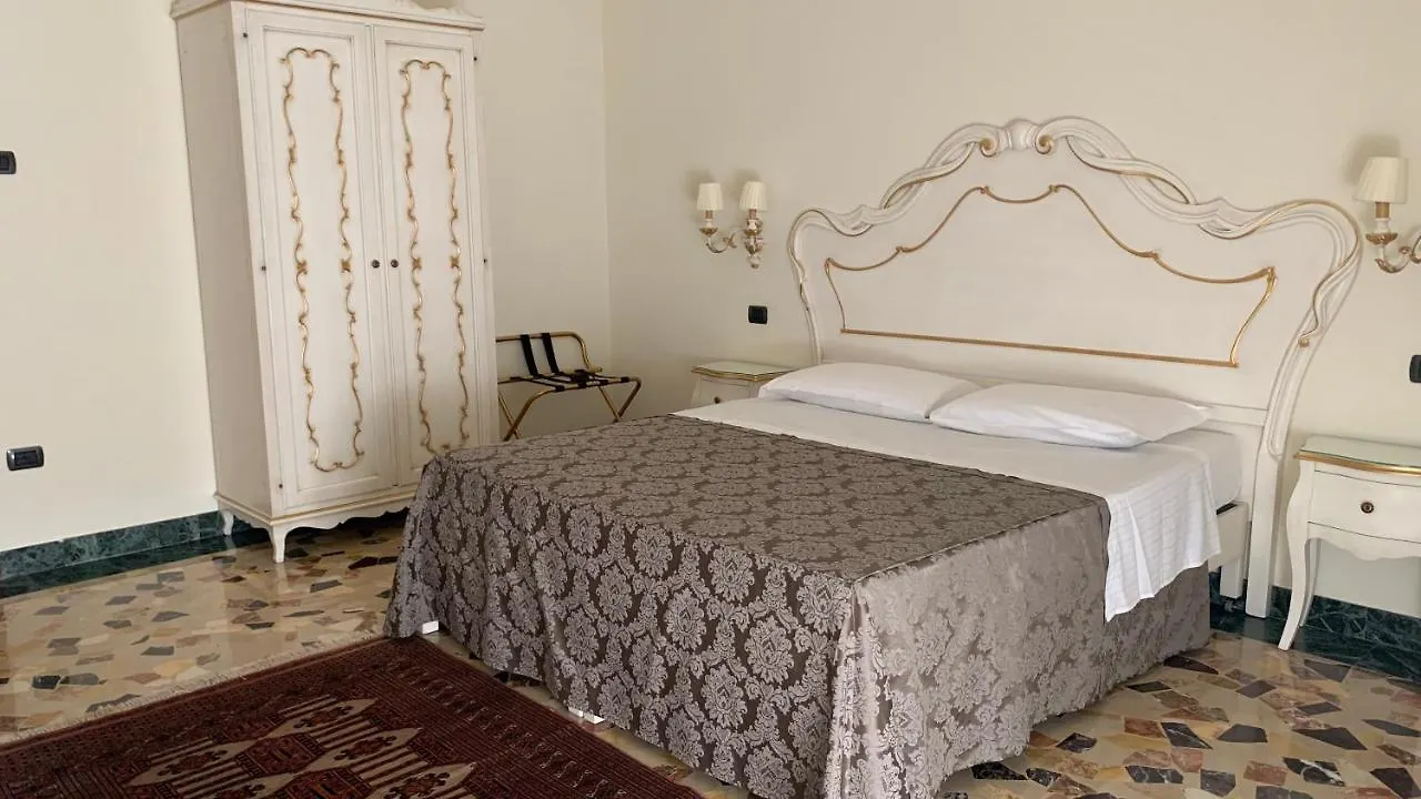 Notti Sull'Adige Hotel Verona Guest house