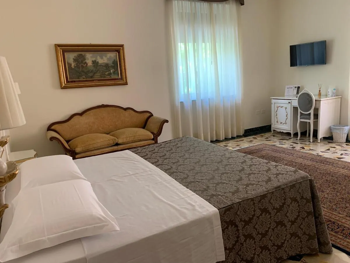 Notti Sull'Adige Hotel Verona