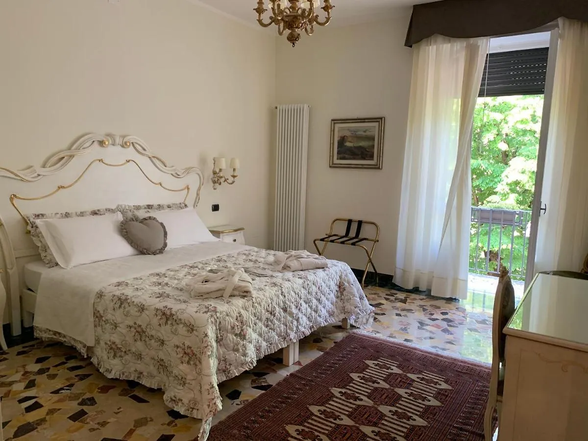 Notti Sull'Adige Hotel Verona 3*,  Italy