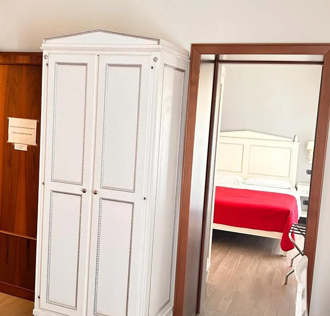 Notti Sull'Adige Hotel Verona 3*,