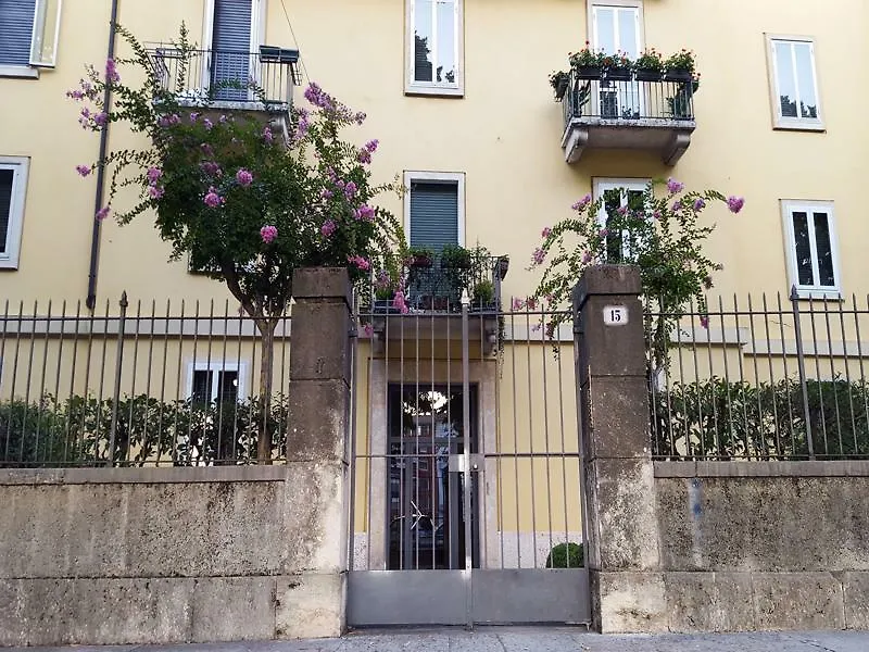 Guest house Notti Sull'Adige Hotel Verona