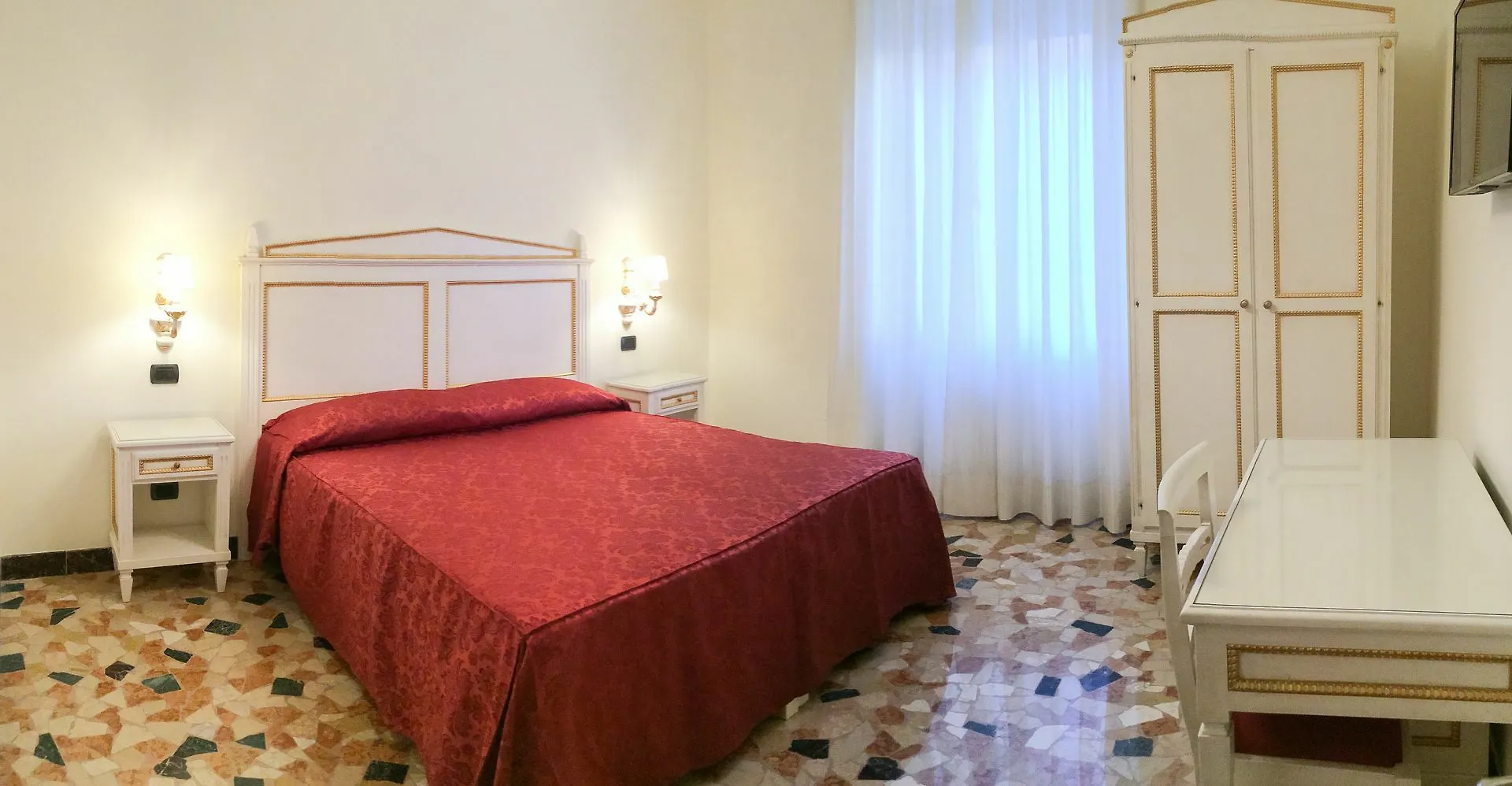 Notti Sull'Adige Hotel Verona